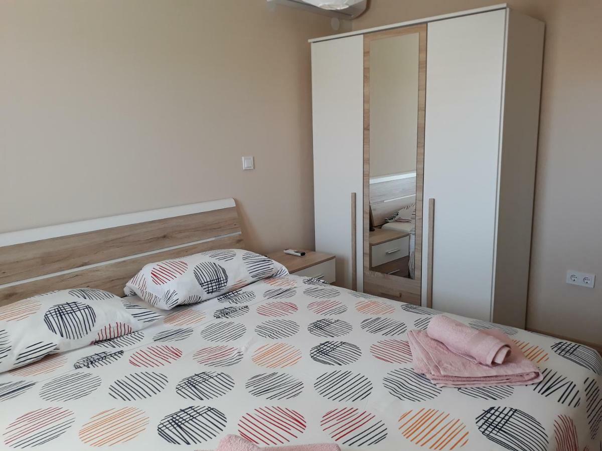 Apartments Juliet Orebić Екстериор снимка