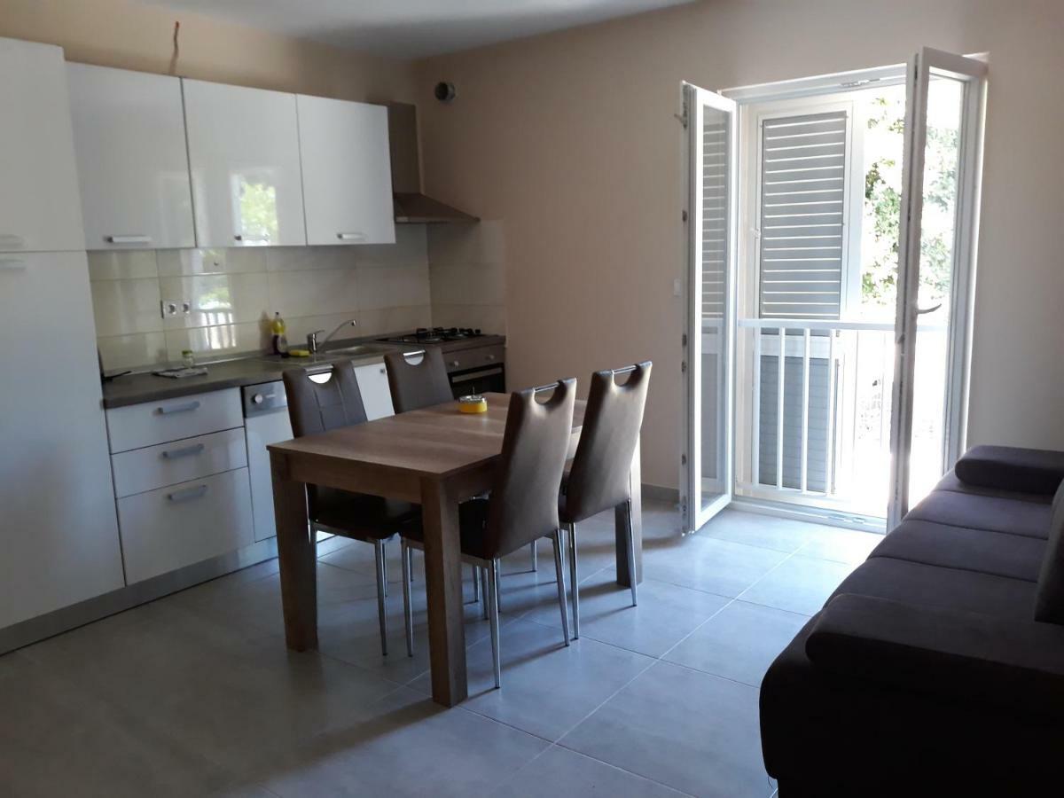 Apartments Juliet Orebić Екстериор снимка