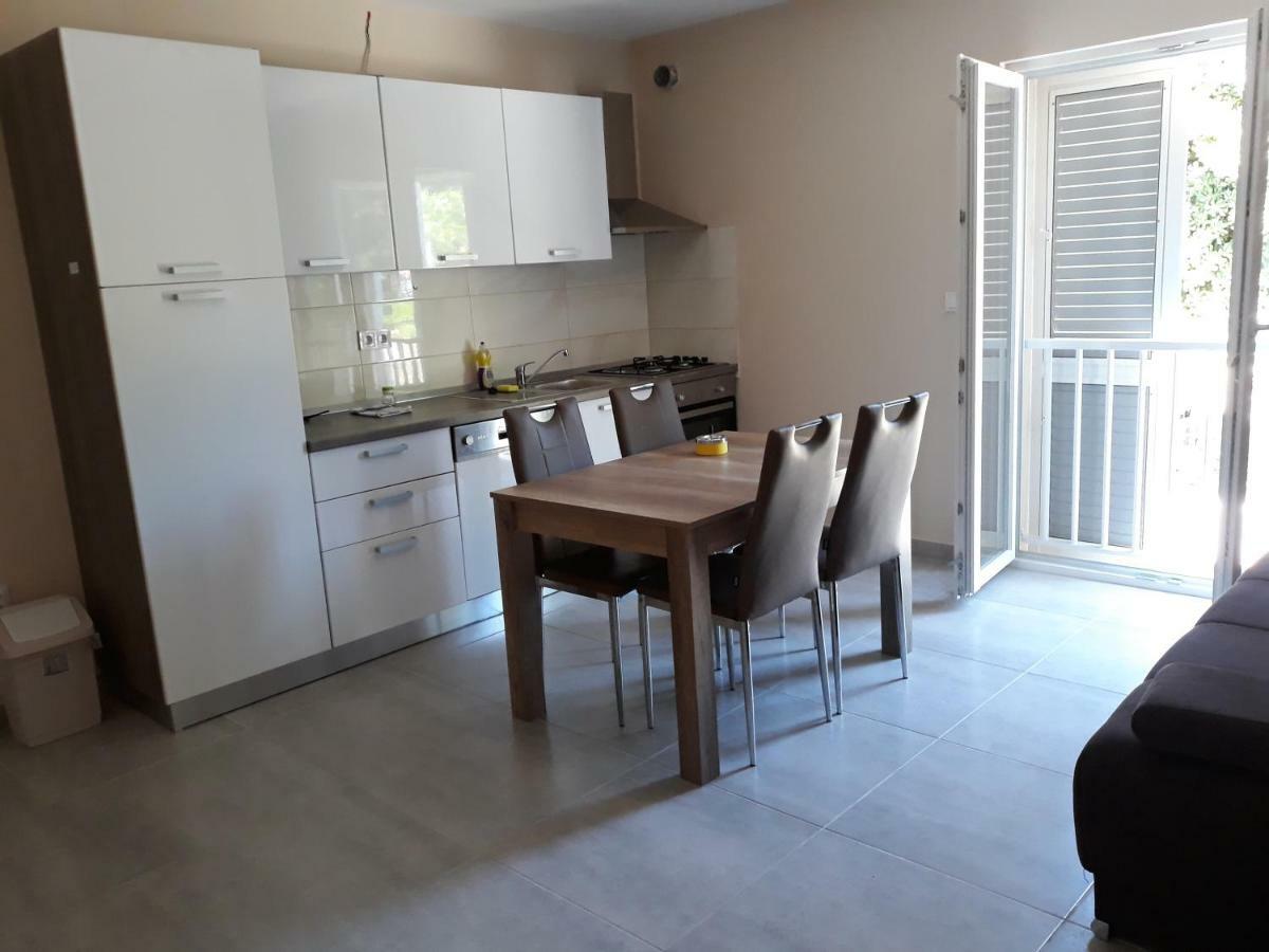 Apartments Juliet Orebić Екстериор снимка