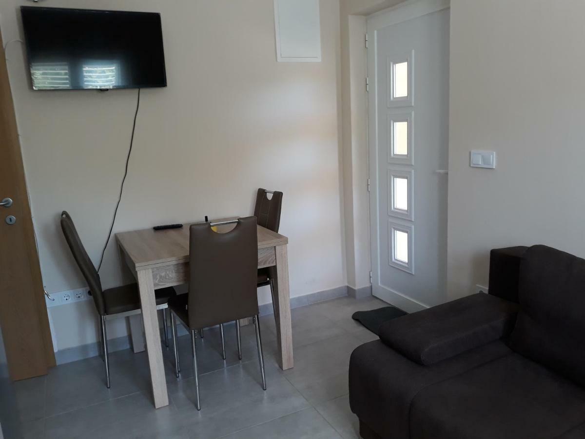 Apartments Juliet Orebić Екстериор снимка