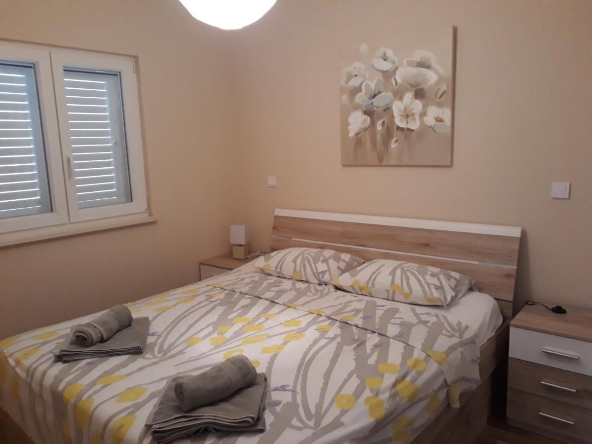 Apartments Juliet Orebić Екстериор снимка